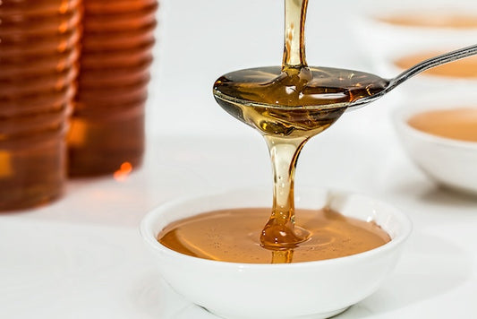 Raw Honey vs Regular Honey: What's the Difference?